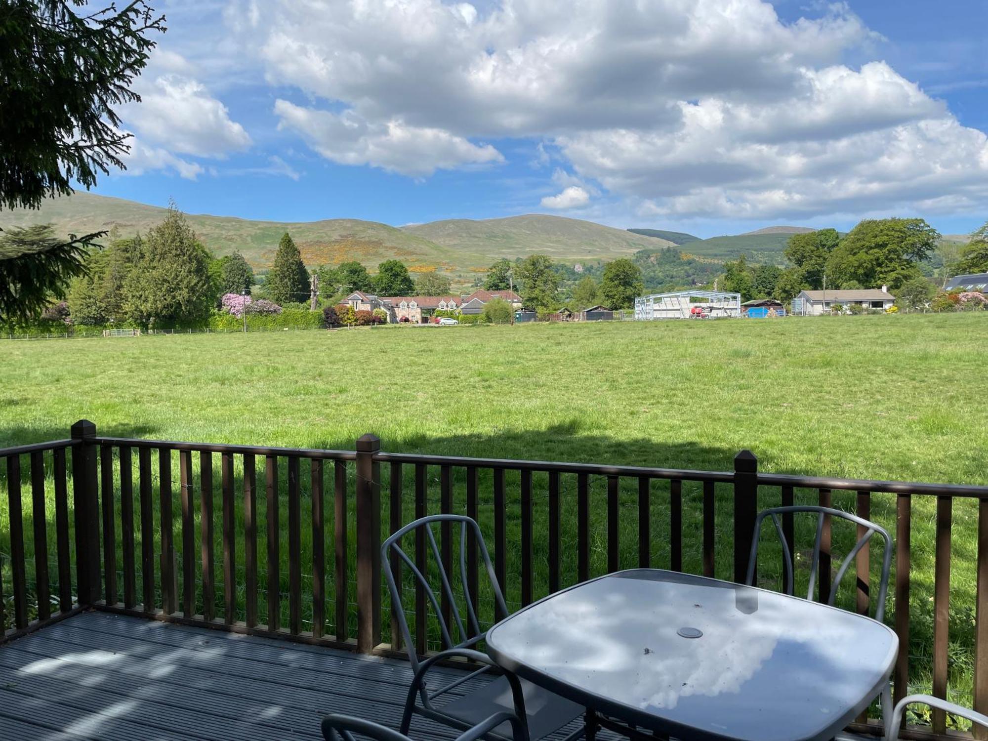 Thistle Lodge Dollar Dış mekan fotoğraf